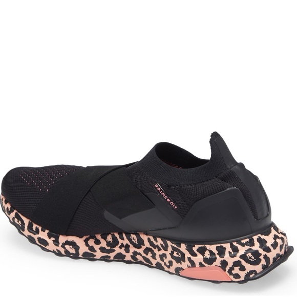 adidas UltraBOOST Slip-on Leopard Boost - Picture 2 of 6